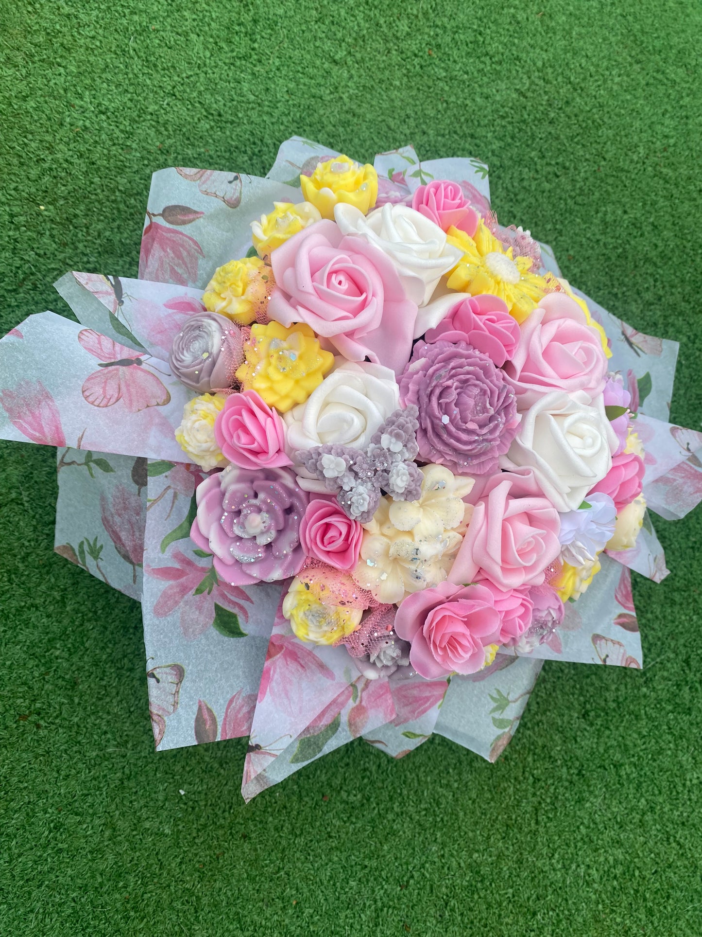 Pink Yellow Mix Wax Melt Flower Bouquet- Free Gift Bag & Mum Wax Melts -Mothers day Mum Scented