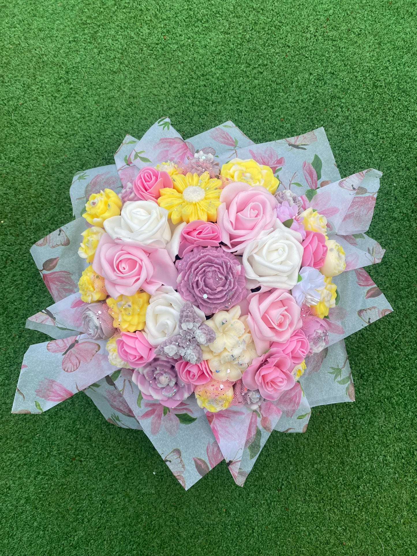 Pink Yellow Mix Wax Melt Flower Bouquet- Free Gift Bag & Mum Wax Melts -Mothers day Mum Scented