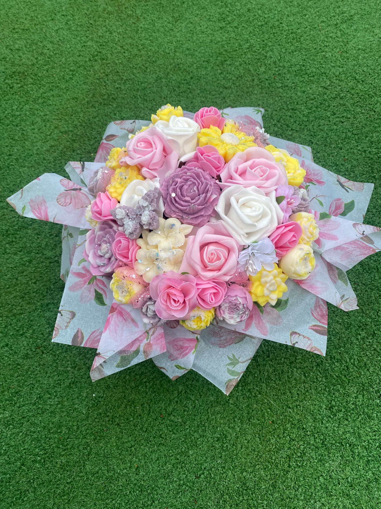 Pink Yellow Mix Wax Melt Flower Bouquet- Free Gift Bag & Mum Wax Melts -Mothers day Mum Scented